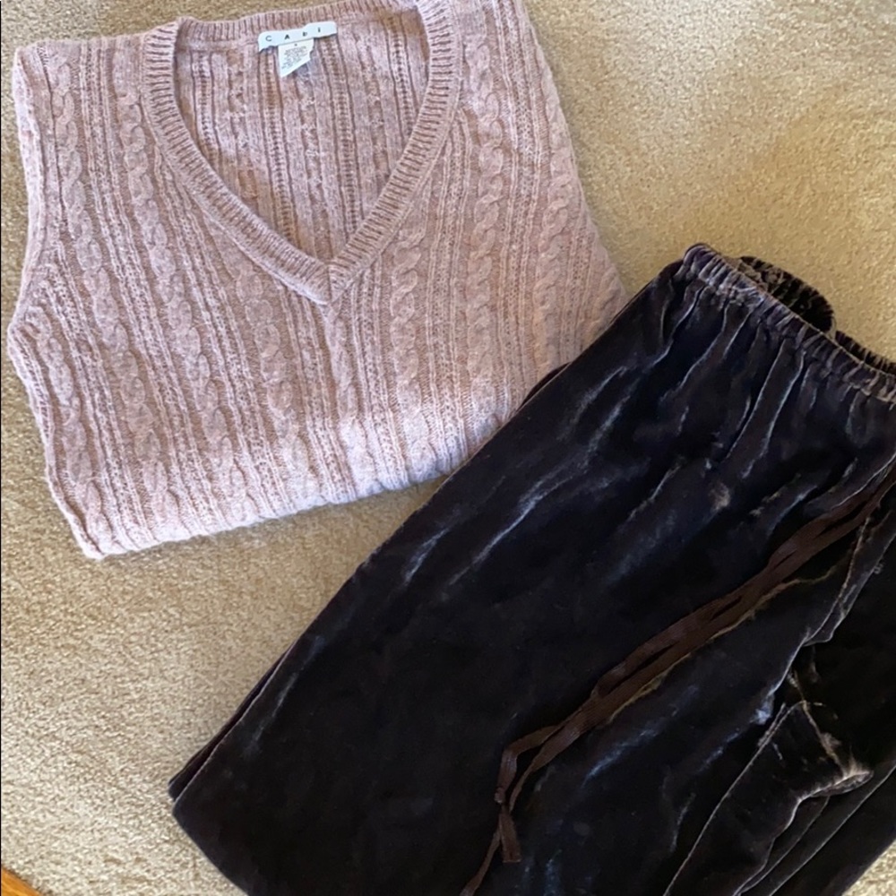 This was sold. Can not get this deleted